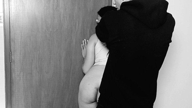 Mili069: エロティックポルノ動画 ミリ069とジョン・デイヴィス