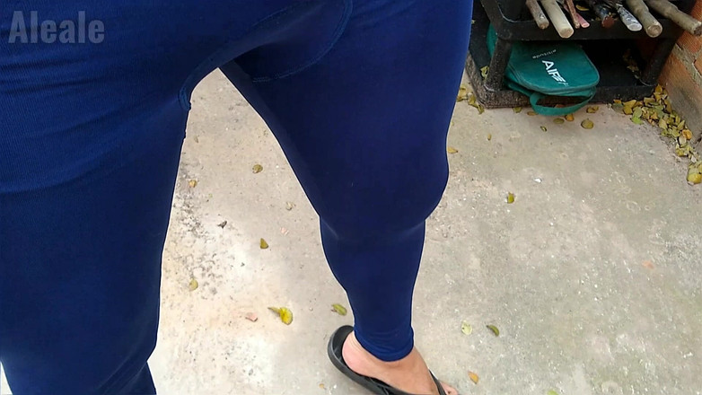 Ale Ale: Blue Spandex Suit