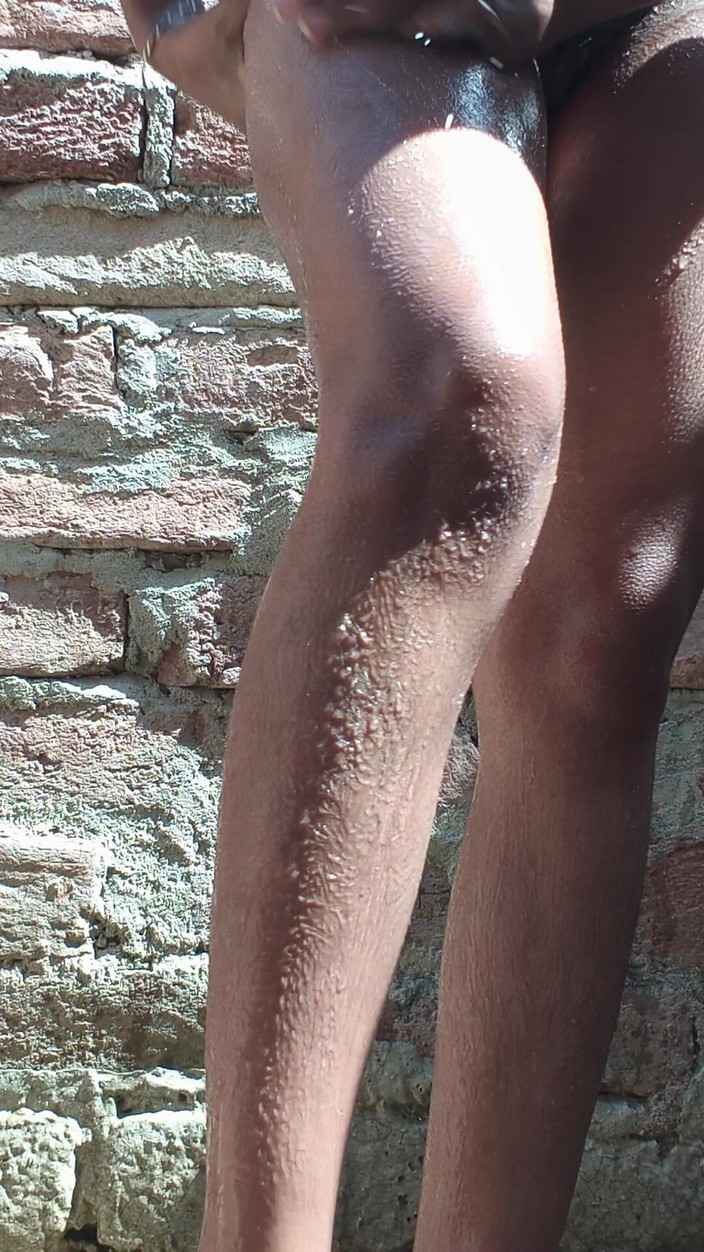 P_baby Ji: Videoclip sexy cu fată indiană