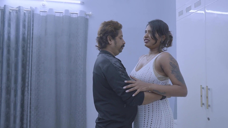 desigoldtv: El pene de cuñado se volvió erecto después de ver...