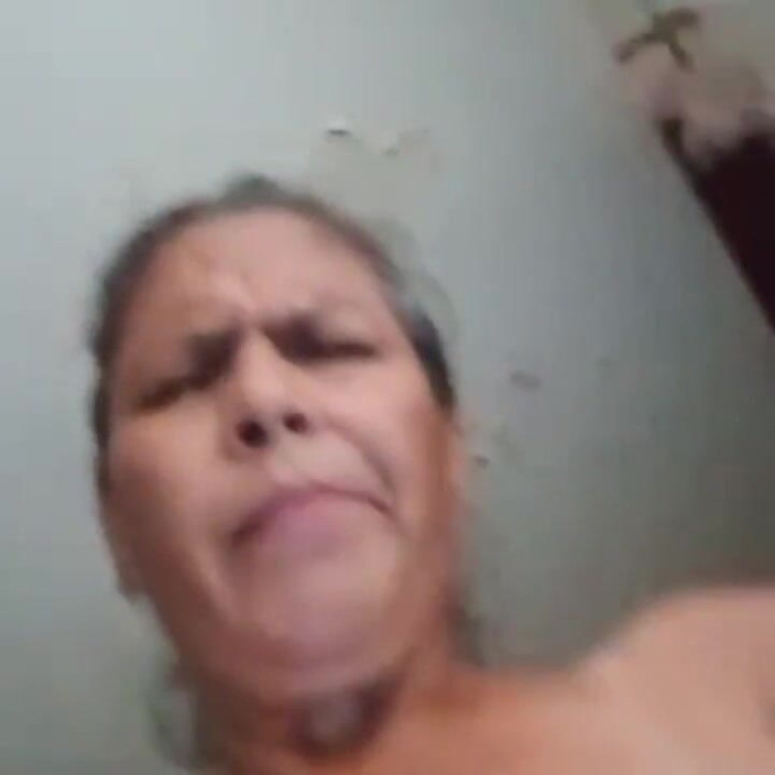 granny66mom: Aku dan mainan seksku