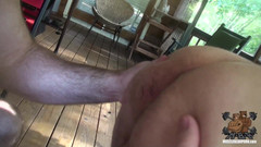 Muscle Bear Porn: 애널을 따먹히는 18세 소녀
