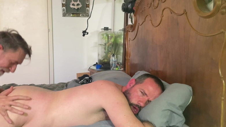 Monster Dick Hunters: Vicus X đến thăm tôi một lần nữa