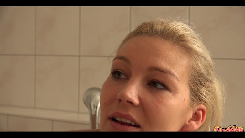 Daddys Luder: Dirty Talk About Fucking with a Stranger Until My Face...