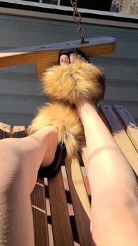 Jarní nohy Furry Slides