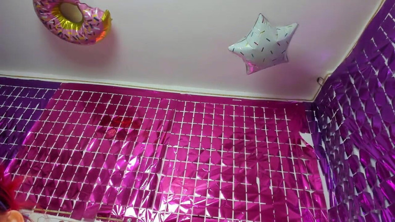 Ariana Unicorn: Ledakan Susu