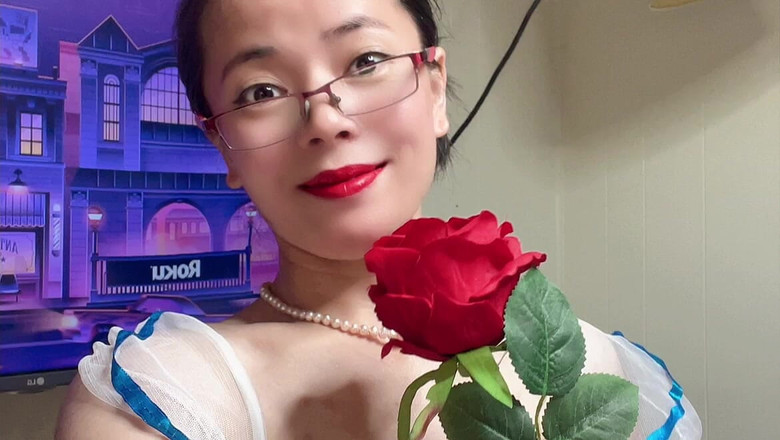 sweethanajapanese: Aksi hot lesbian hana chan yang lagi asik mainin memek...