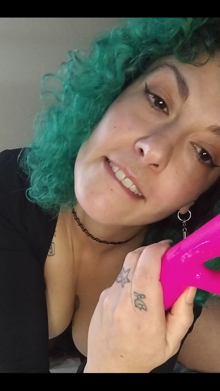 MariLou Moreira: Яка я красива і сексуальна