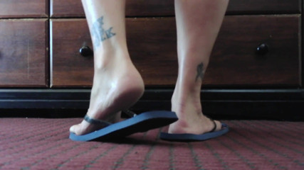 Abby Anna: Naturlig sko spelar flipflops