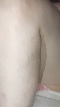 Cameltoe seksi ibu tiriku dan venus mound