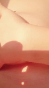Vaniglia: tette provocante nuda sexy milf Arya Grander