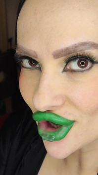 Green Minty Lipstick Glossy Pouty Bimbo Kisses 4K Ultra HD