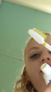 Toothpaste Spit