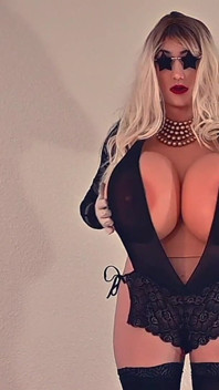 Sissy XXX model spodního prádla