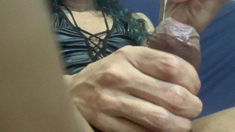 YasmimCarter: Scopo la figa in silicone finché non vengo dentro di...