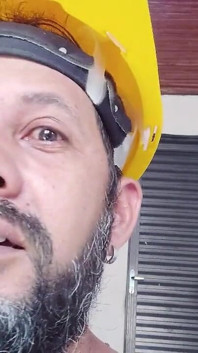 Páscoa se masturbando