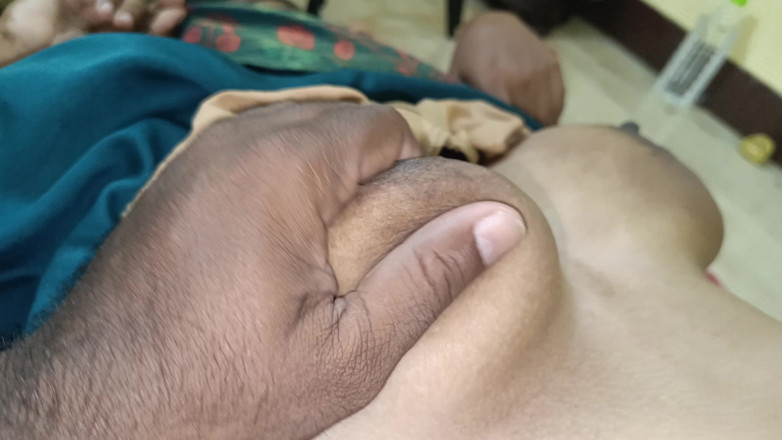 Apple baby: College Student Hot Fuck Viral Video
