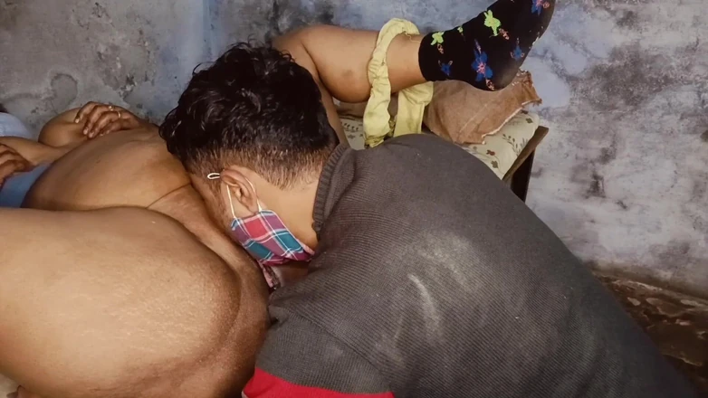 Yourgeeta8899: Hôn âm hộ của tôi, đụ tôi khỏa thân, rất thích video...