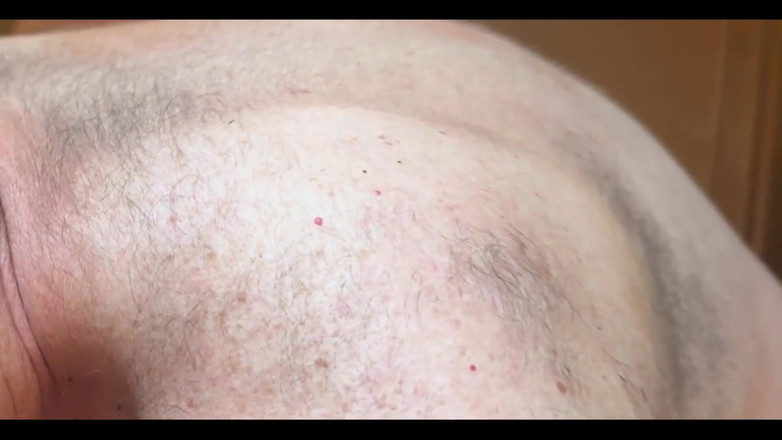 Bob Steel: Aku memekku habis-habisan sampai dia keenakan