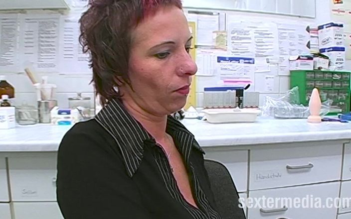 Klink by sextermedia: Vom klinikchef gefistet