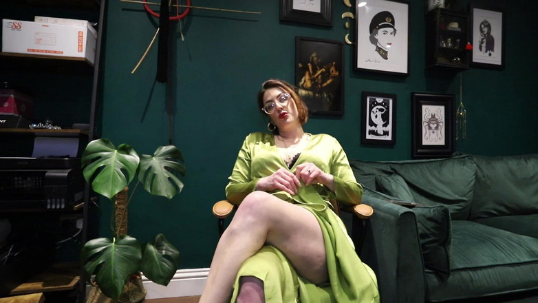 Countess diamond: Kewanitaan 101 Girlhood