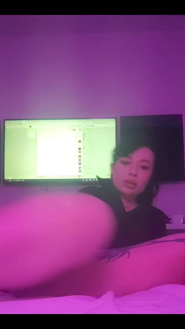 Peachgardens: Ti piacciono le ragazze che ballano?