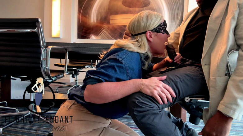 Flight Attendant Fiona: Storie di un assistente di volo - cazzo tatuato da un...