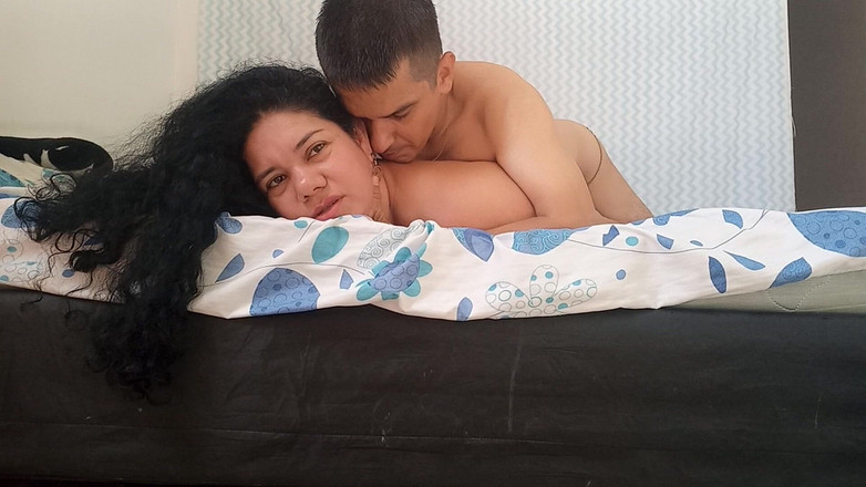 Valkyrie and Luigy Couple: Esposa Mamadora Garganta Profunda