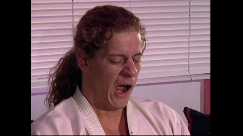 Black Sinner: Brunetă matură sexy excitată suge o pulă mare înainte de a...