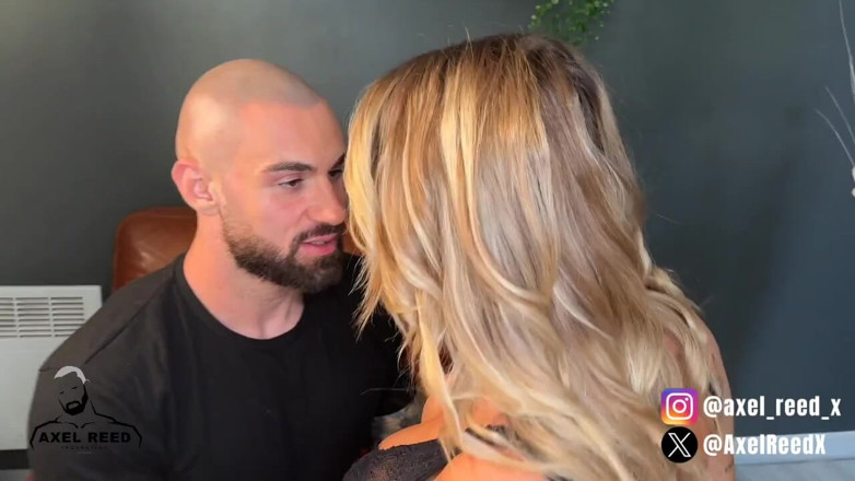 Axel Reed Production: Francuska MILF BBW zerżnięta przez Muscle Mana