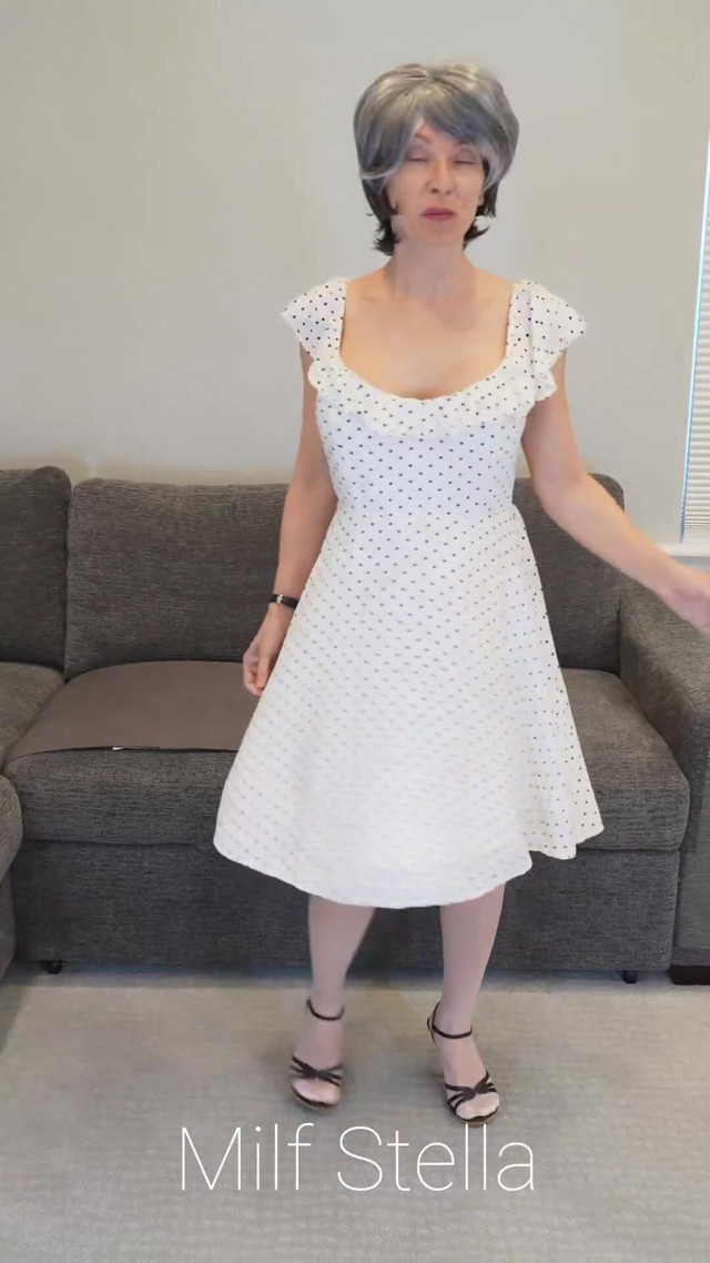 Sadie in a Polka Dot Dress (Sex with milf Stella)
