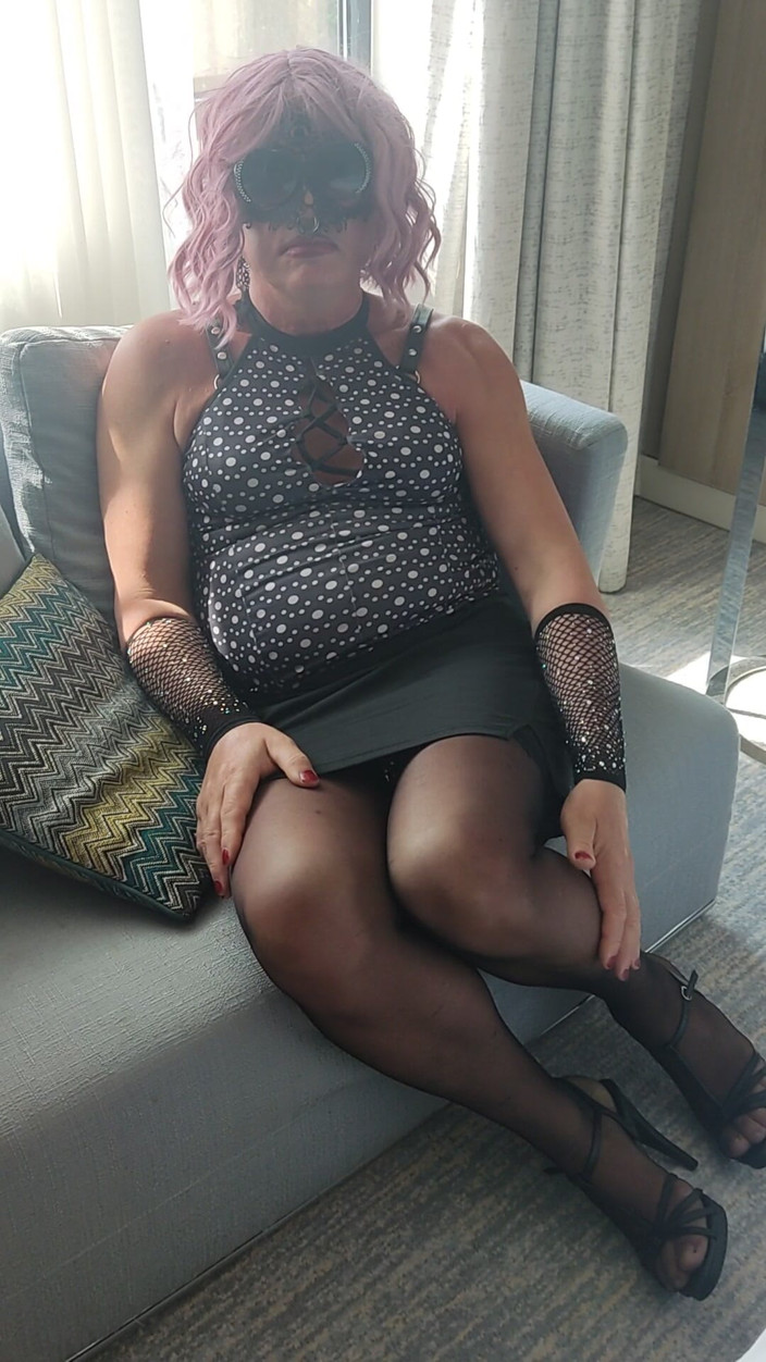 Ashlie: Cornuto arrauto seduce. Vuoi scopare anche Alex Toy?