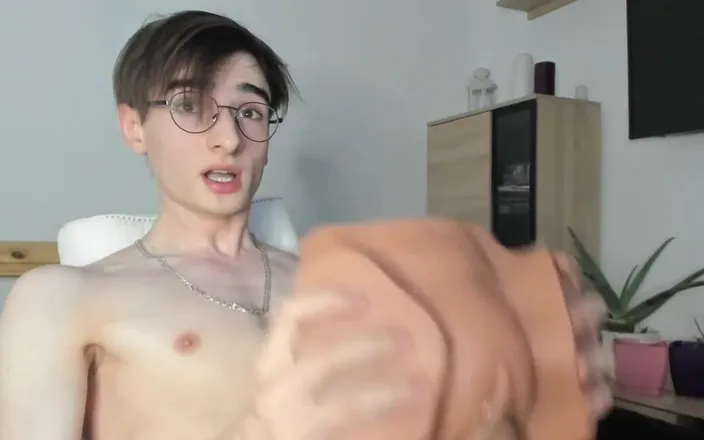 Gunter Meiner: Playing with My New Sex Pussy