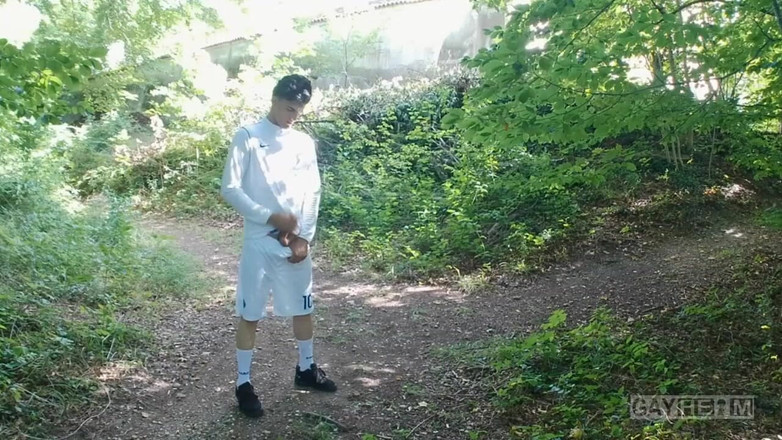 GAYheim: Arab Teen Migrant Jerks off in the Forest After Football...