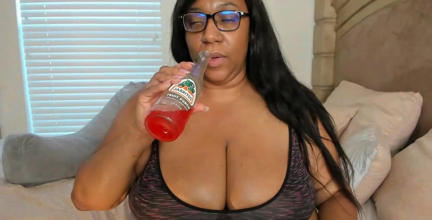 Josie4yourpleasure: Stream zahájen 14.08.2021 23:17