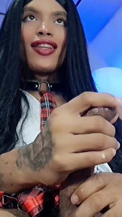 Colombian Schoolgirl Takes Out a Lot of Hot Milk