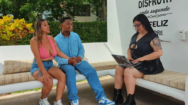 Anotonella-jones: A Couple Helps Their Psychologist Antonella for Their Infidelity and...