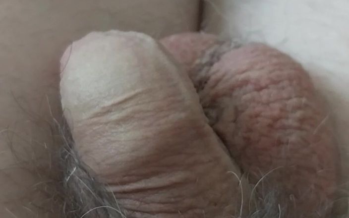 Cindy Belfast: Girlcock tuyệt đẹp bắn tinh bùng nổ