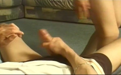 Horny Teenies: Teeny throne parte 1