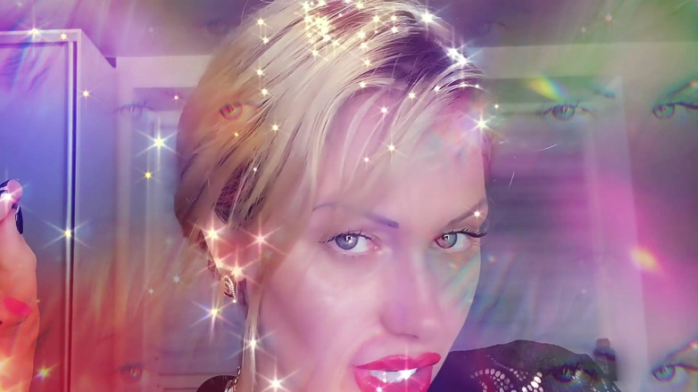 Goddess Misha Goldy: Em quais coisas caras eu gastei milhares de dólares que...