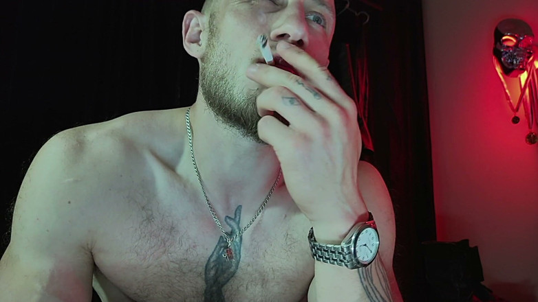 Hunky time: Marlboro Master Smokes