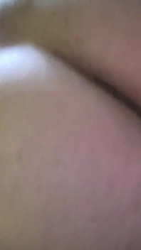 Mostrando mi culo caliente