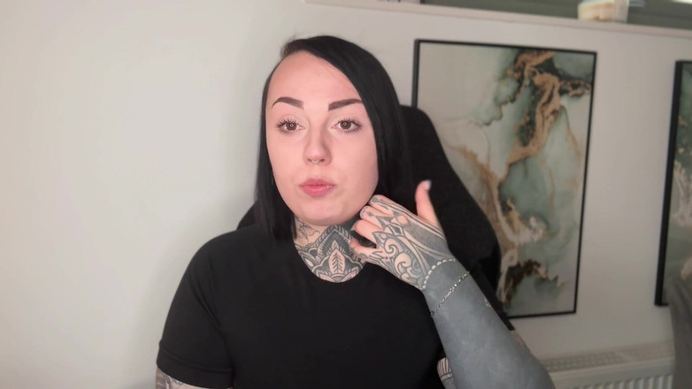 Miss Valentina: Quiero ser mi esclavo de fantasía con chantaje