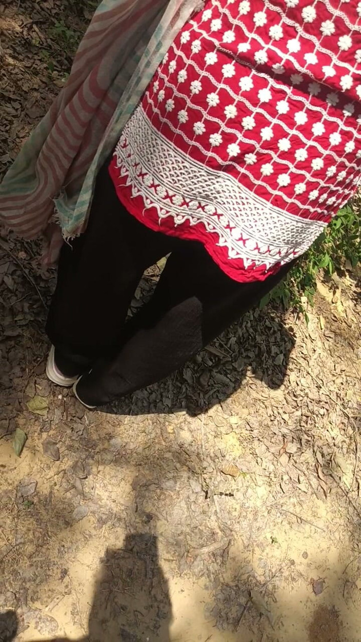 Sexy_Vandana: Landed and Fucked Girlfriend for Outdoor Sex