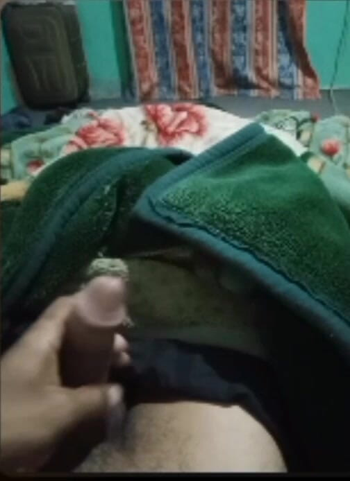 TikTok star videos: Desi masturbazione