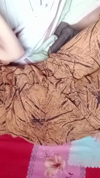 Můj nevlastní bratr a já jsme měli sex při příležitosti, že tetička nebyla doma
