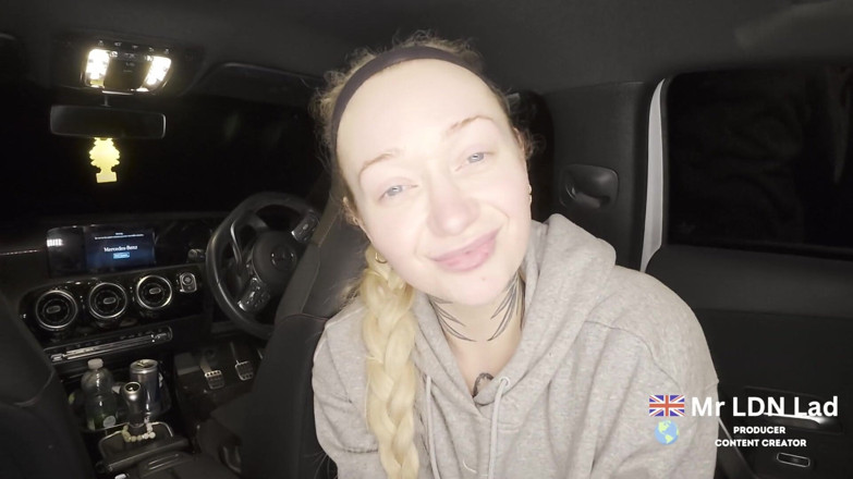 Mr LDN Lad: Страстный минет в машине, Девушка-Sophia May берет меня в публичный секс, Великобритания