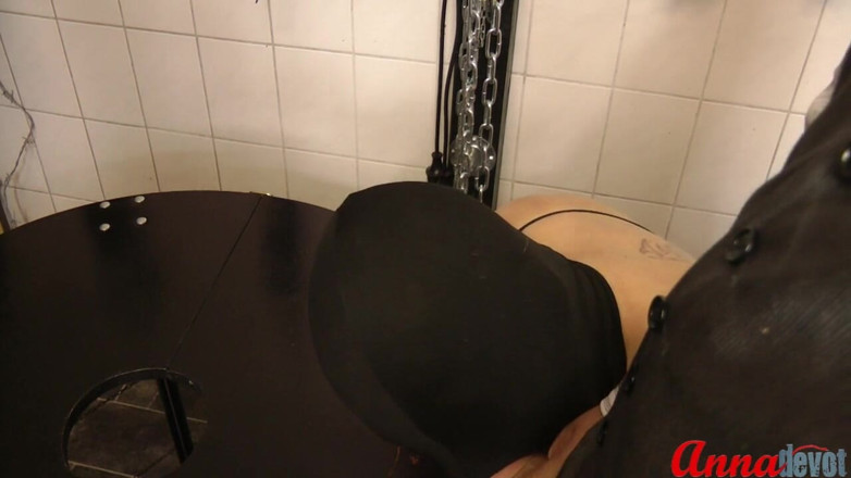 Anna Devot: Annadevot - I masturbate, he fucks my ass