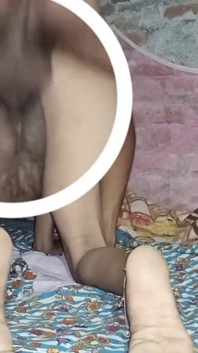 Desi sorellastra scopata duro