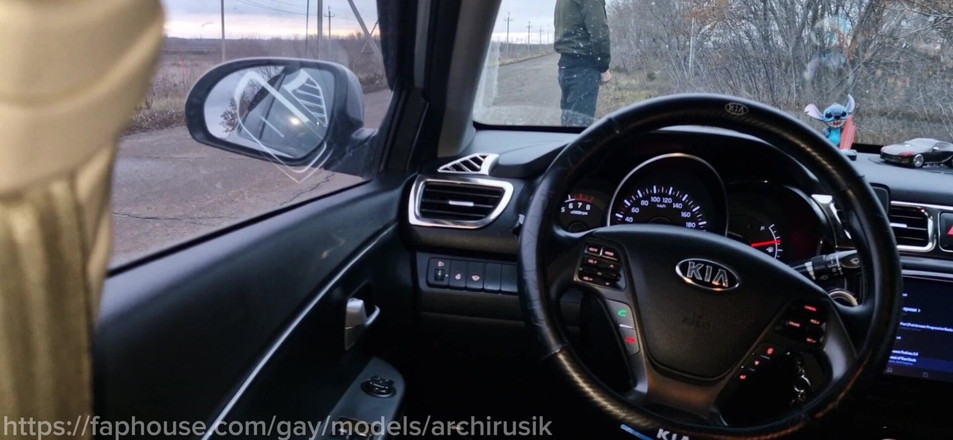 ArchiRusik: Ho Beccato Un Passeggero Che Si Stava Masturbando Sul Sedile...